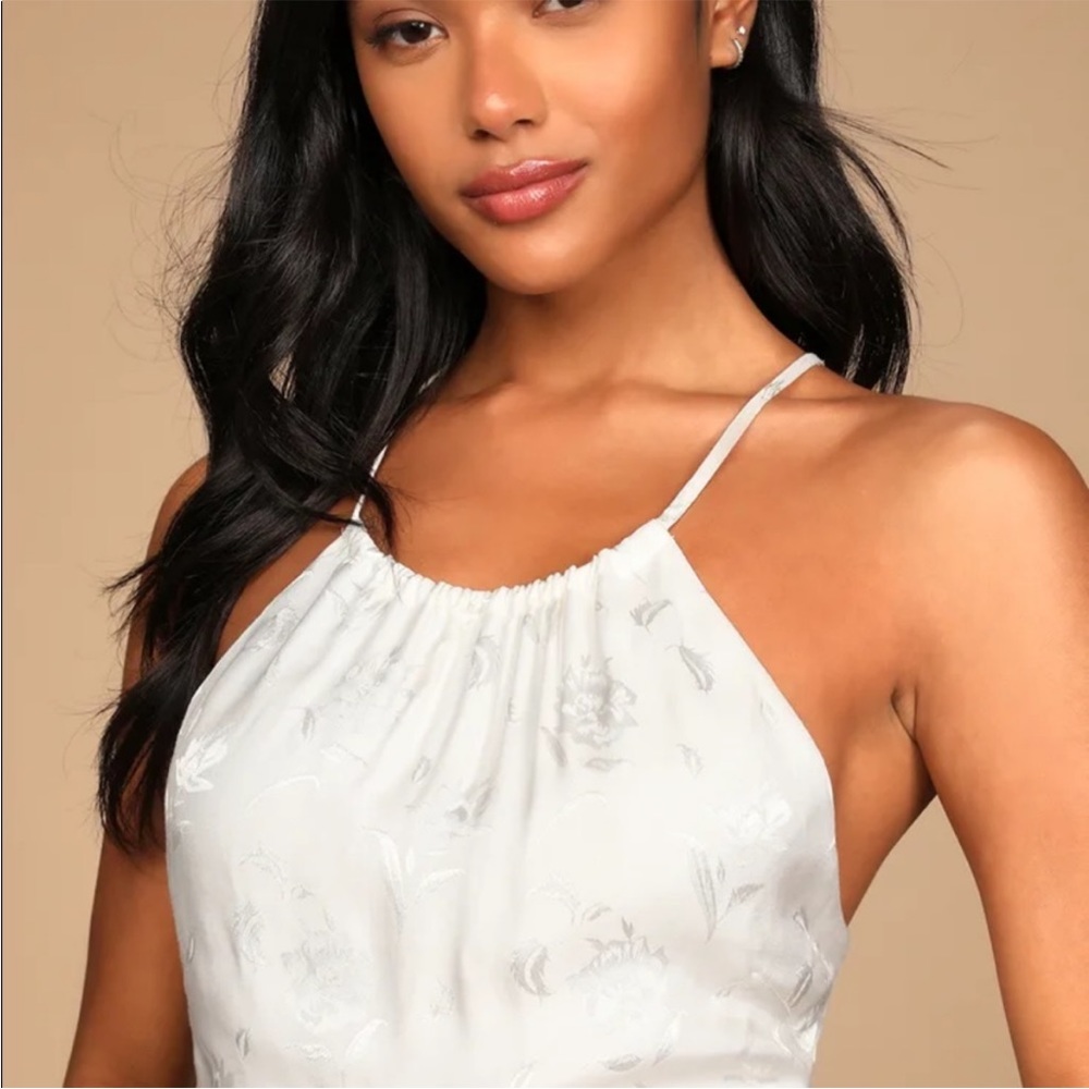 Lulus Remarkable Moments White Floral Jacquard Satin Tulip Midi Dress Sz Medium - Picture 3 of 16
